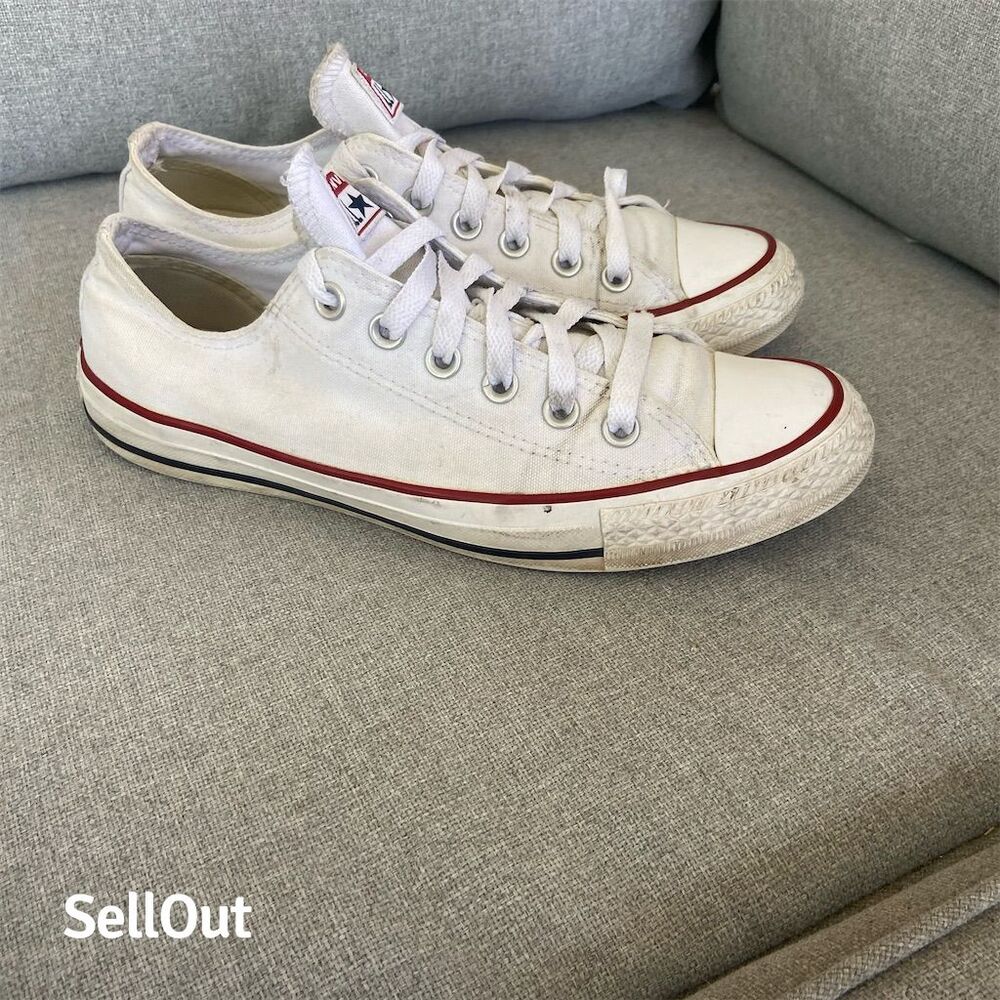 Converse Chuck Taylor All Star Low Top White Canvas Sneakers Unisex 6